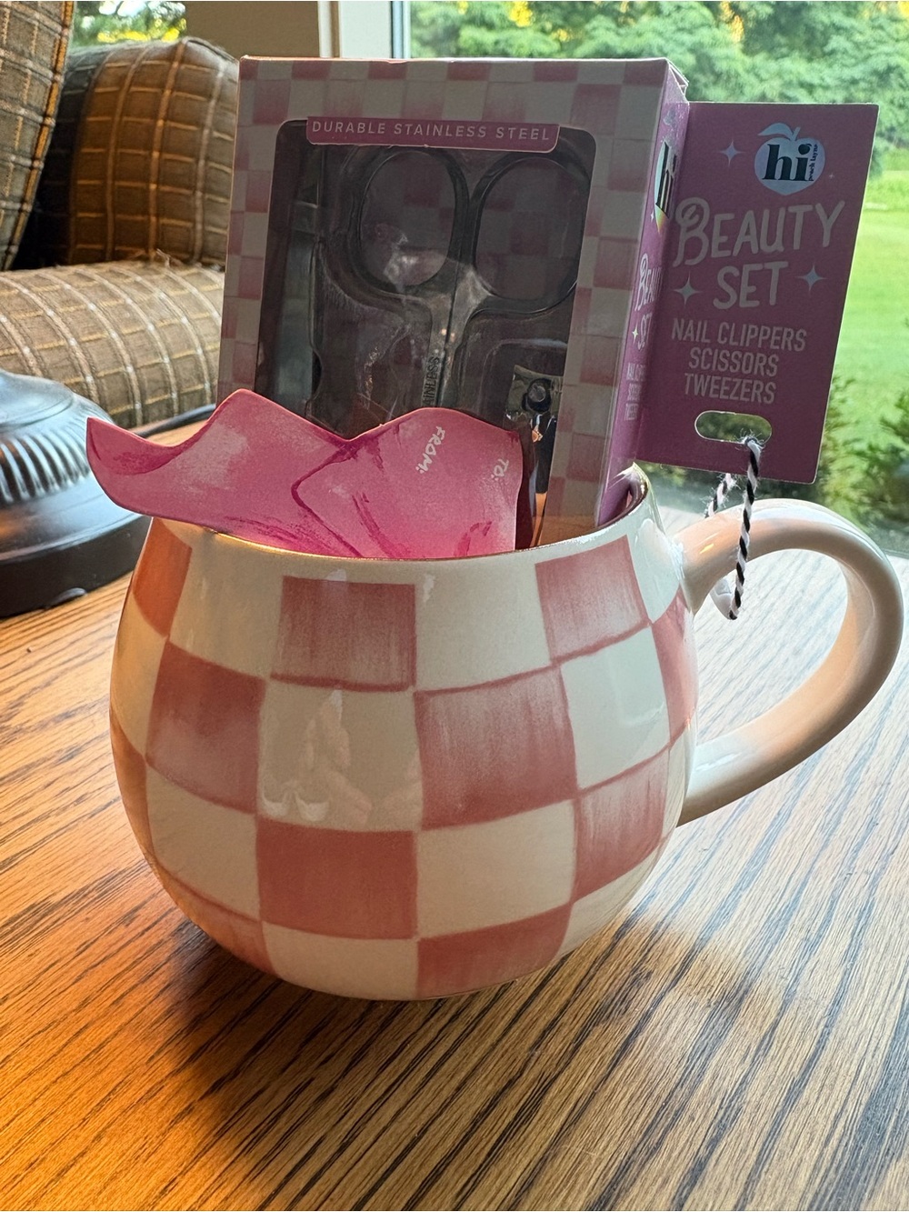 Rosy Check Butterfly Mug and Manicure Set